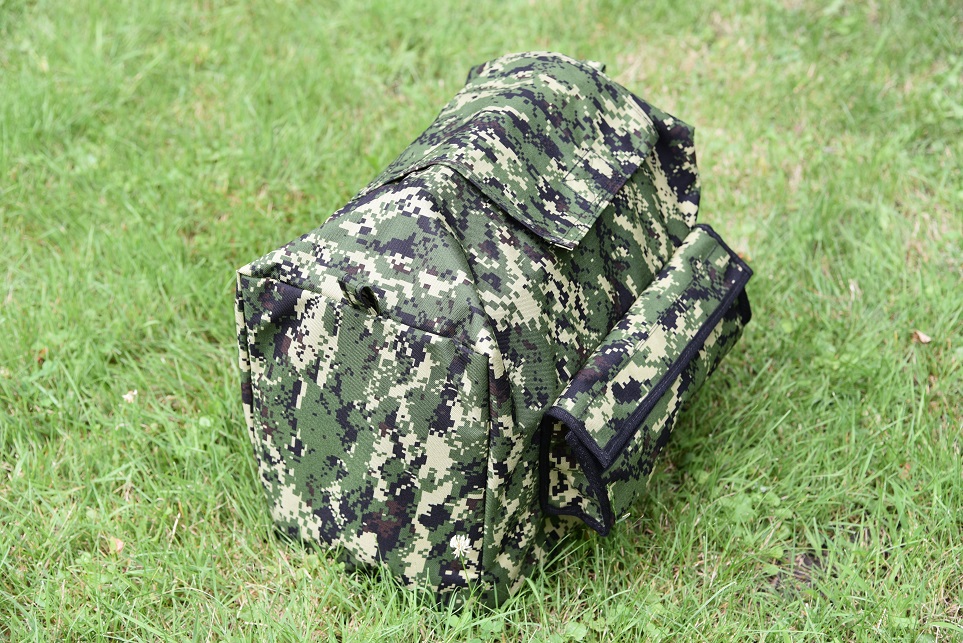 digital.camo.eu2000is.carryalongstyle.jpg.jpg